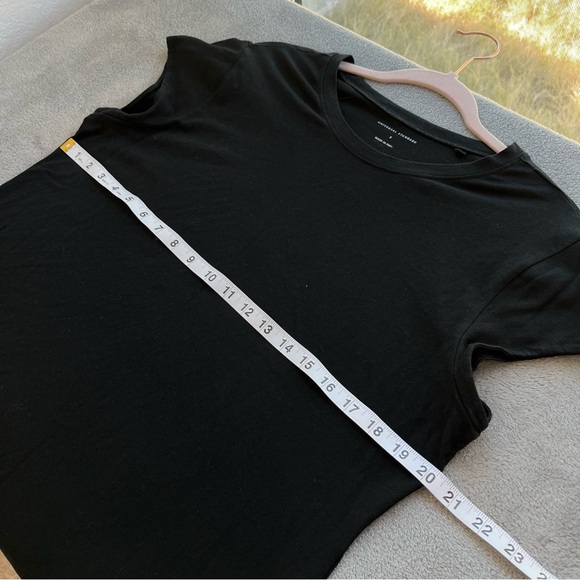 Universal Standard Ashely Cap Sleeve Tee Black size 14/16 - Picture 7 of 9